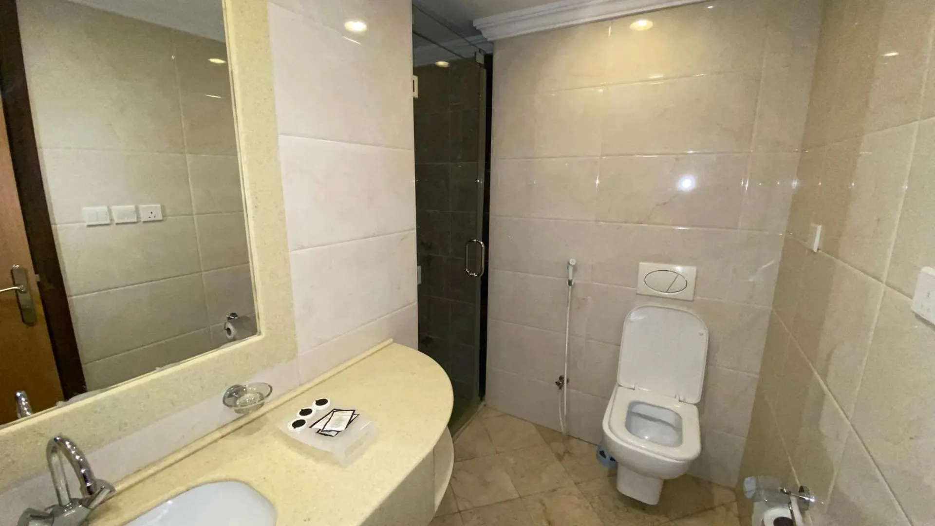 فندق ميزاب اوركيد توصيل للحرم 3*, مكة