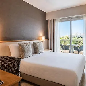 The Originals Boutique, Les Strelitzias 3* Juan-les-Pins
